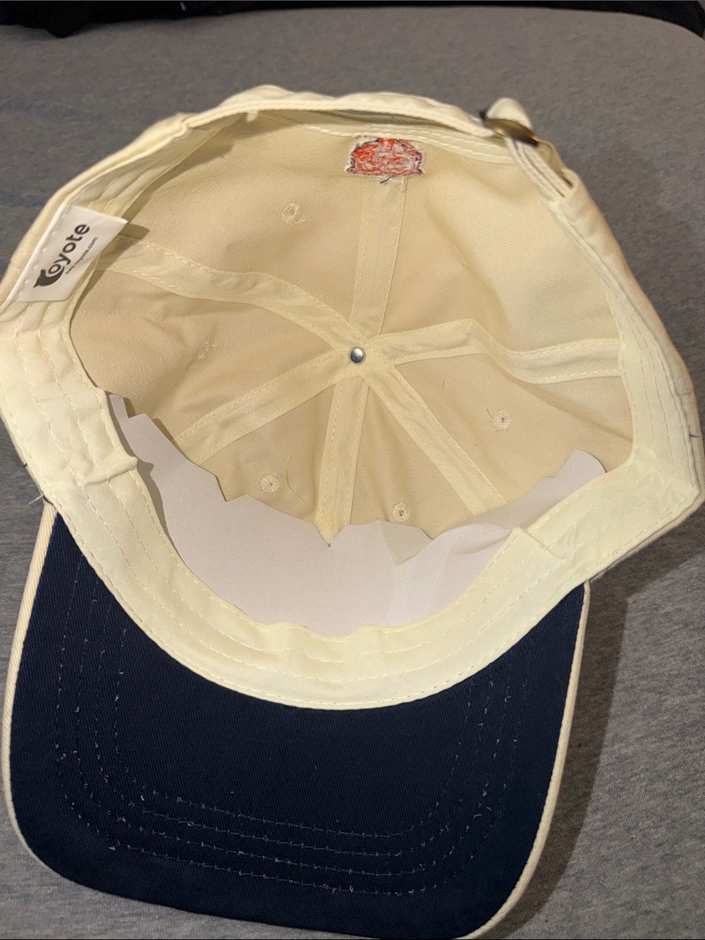 DUNKIN x BEARS Baseball Cap with Coffee Cup Embroidery - Picture 7 of 8